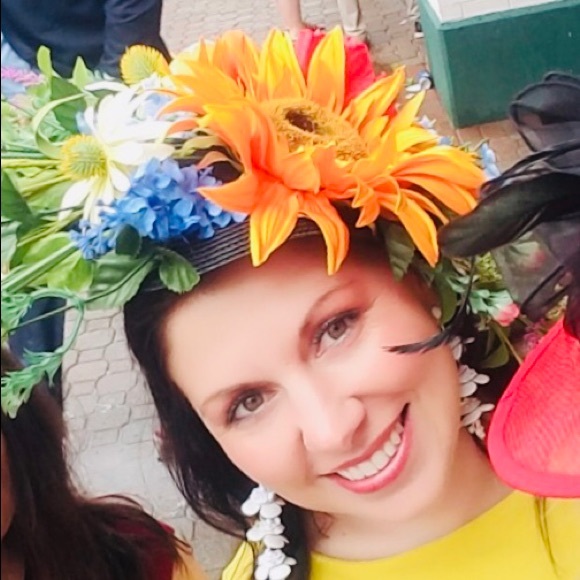 Meet your Posher, Jacki 🙋🏻‍♀️ - Picture 4 of 8